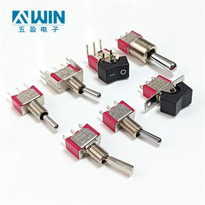 What is difference between 2 and 3-way toggle switch